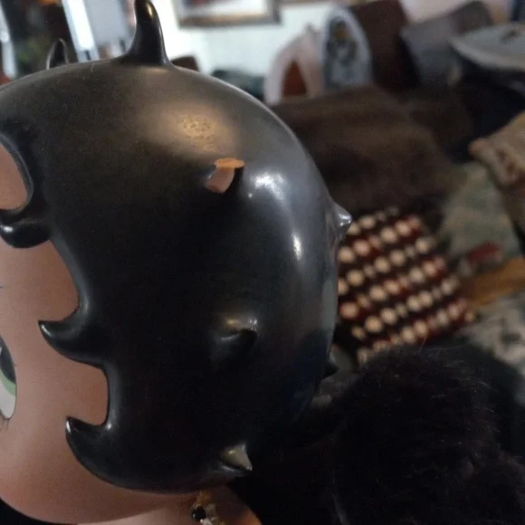 Betty Boop Large Doll - Picture 3 of 4